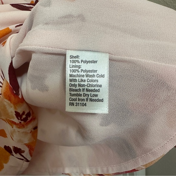 Floral Blouse NWOT - Picture 6 of 7